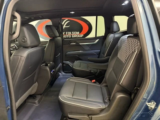 2026 GMC Acadia - Image 17 of 21