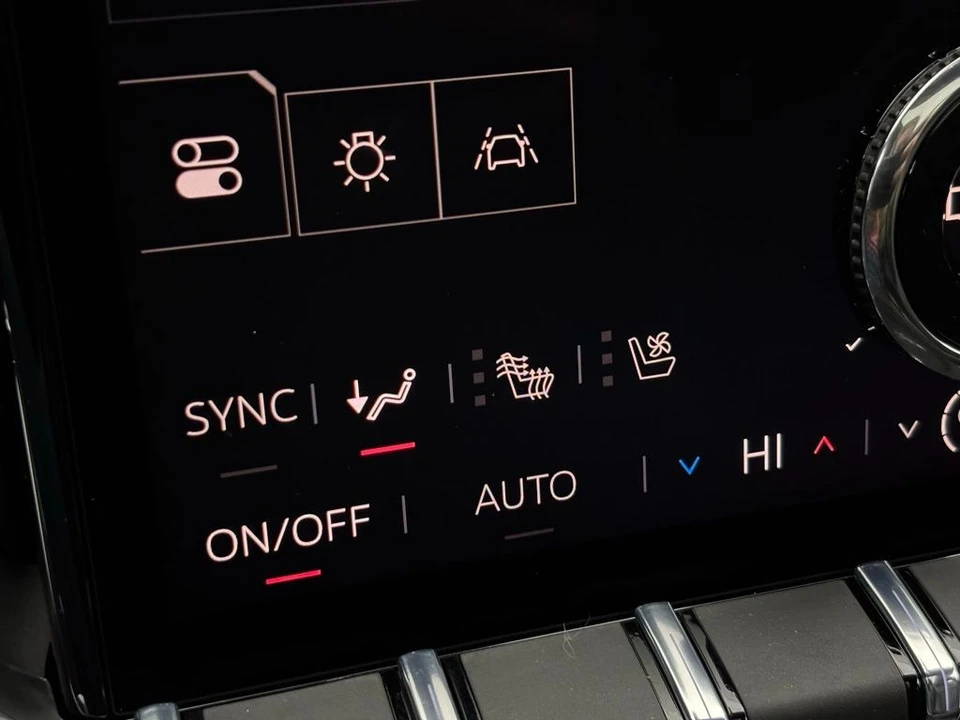 2026 GMC Acadia - Image 6 of 12