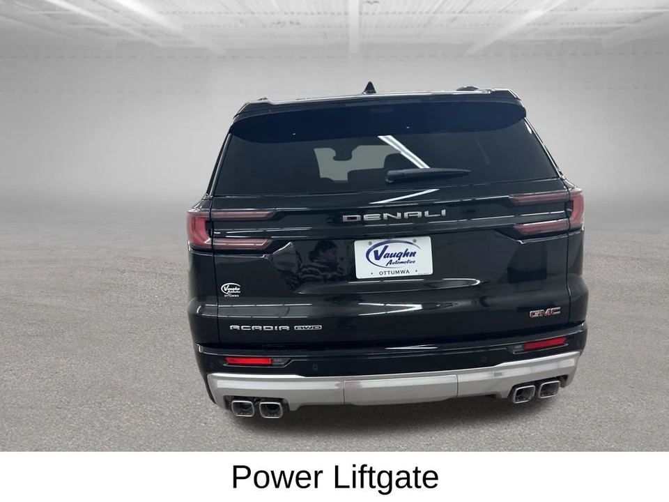 2026 GMC Acadia - Image 9 of 12