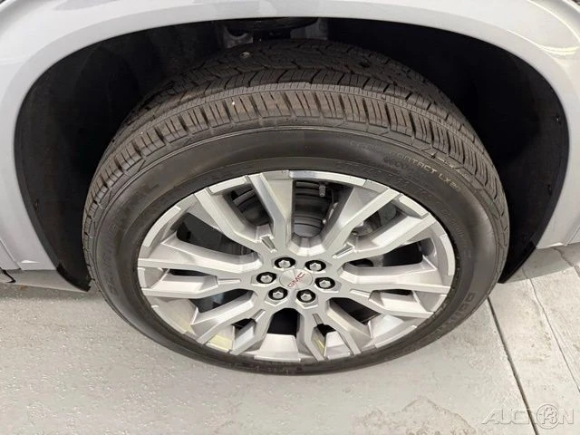 2026 GMC Acadia - Image 4 of 21