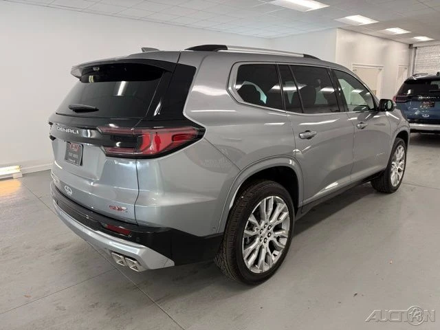 2026 GMC Acadia - Image 6 of 21