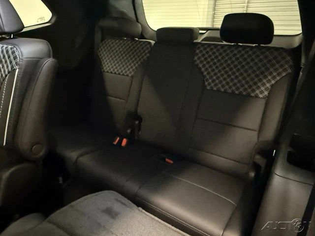 2026 GMC Acadia - Image 18 of 21