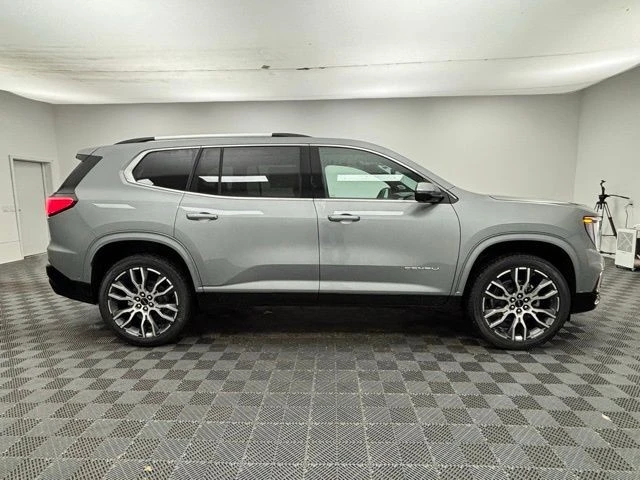 2026 GMC Acadia - Image 9 of 12