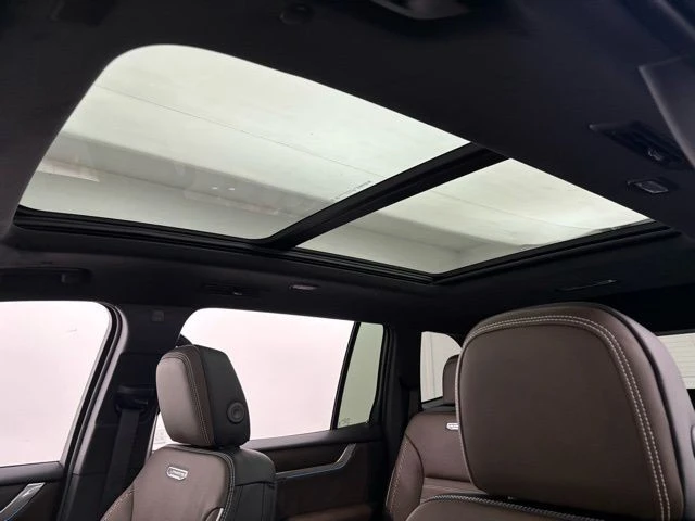 2026 GMC Acadia - Image 4 of 12