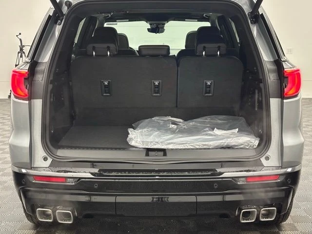 2026 GMC Acadia - Image 12 of 12