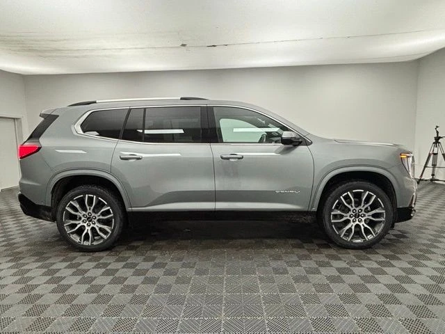 2026 GMC Acadia - Image 9 of 12