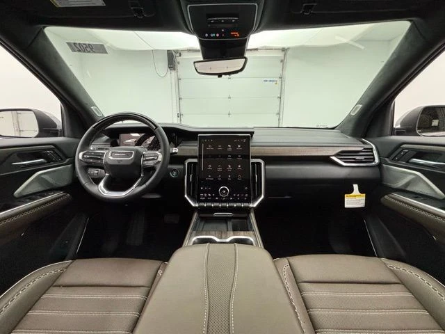 2026 GMC Acadia - Image 2 of 12