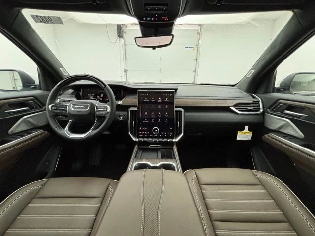 2026 GMC Acadia - Image 2 of 12