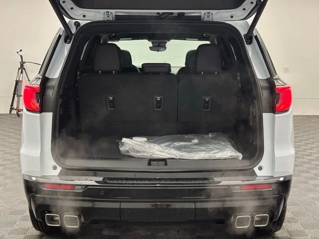 2026 GMC Acadia - Image 12 of 12