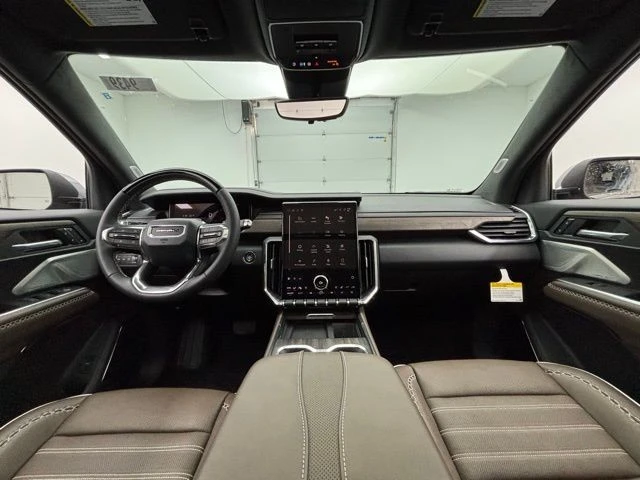 2026 GMC Acadia - Image 2 of 12
