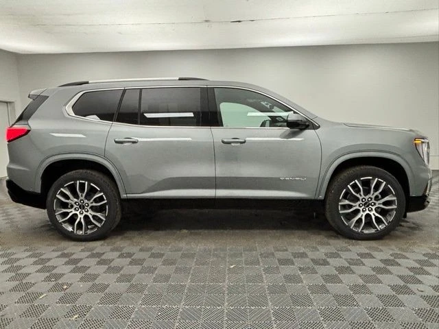 2026 GMC Acadia - Image 9 of 12