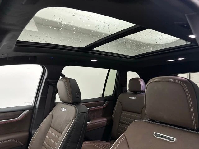 2026 GMC Acadia - Image 4 of 12