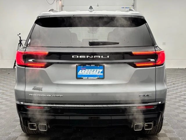2026 GMC Acadia - Image 11 of 12