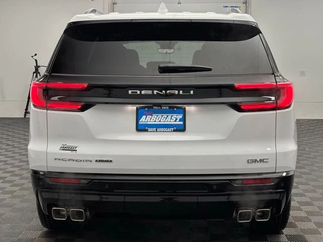 2026 GMC Acadia - Image 11 of 12