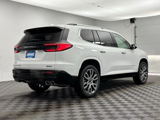 2026 GMC Acadia - Image 10 of 12