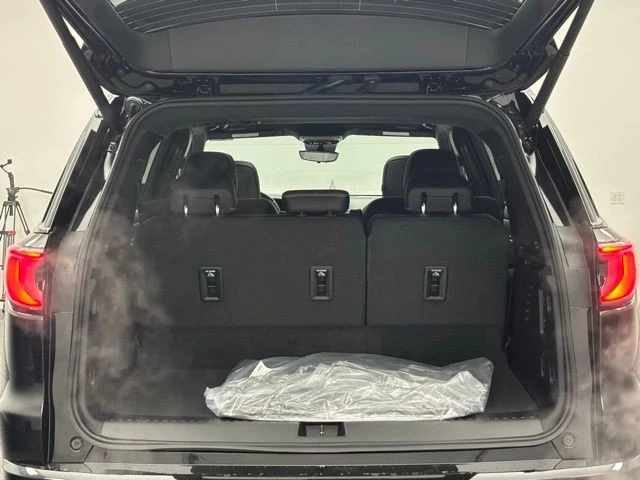 2026 GMC Acadia - Image 12 of 12