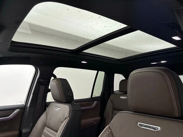 2026 GMC Acadia - Image 4 of 12