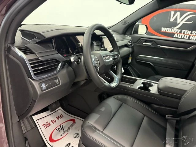 2026 GMC Acadia - Image 13 of 21