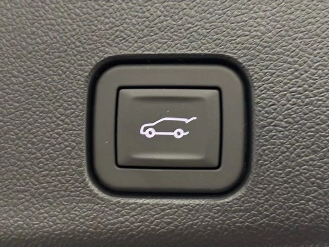 2026 GMC Acadia - Image 12 of 12