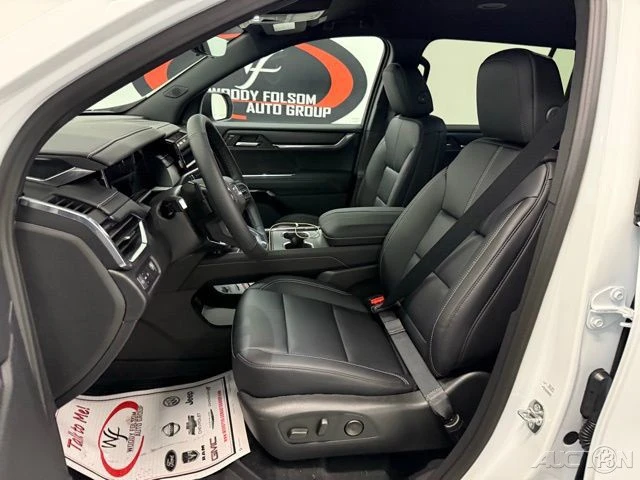 2026 GMC Acadia - Image 12 of 21