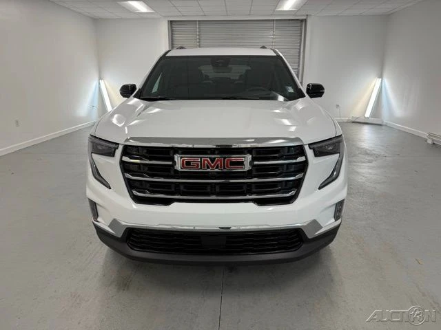 2026 GMC Acadia - Image 2 of 21