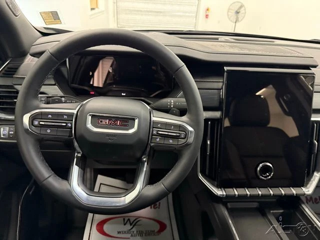 2026 GMC Acadia - Image 20 of 21