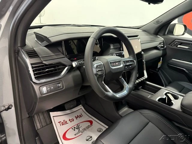 2026 GMC Acadia - Image 13 of 21
