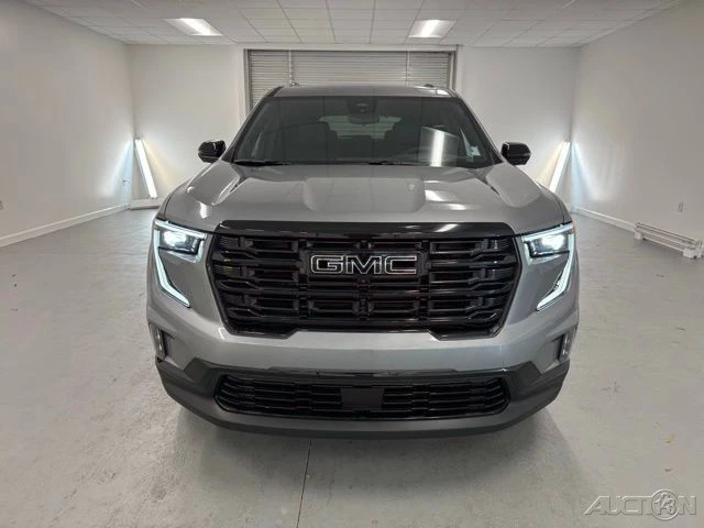 2026 GMC Acadia - Image 2 of 21