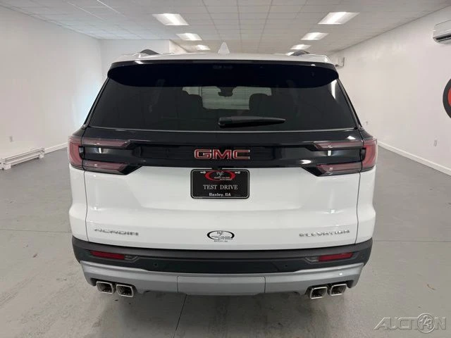 2026 GMC Acadia - Image 7 of 21