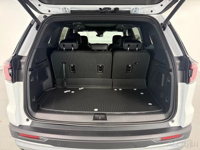 2026 GMC Acadia - Image 8 of 21