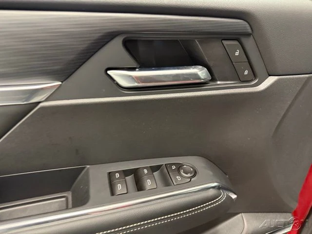 2026 GMC Acadia - Image 15 of 21