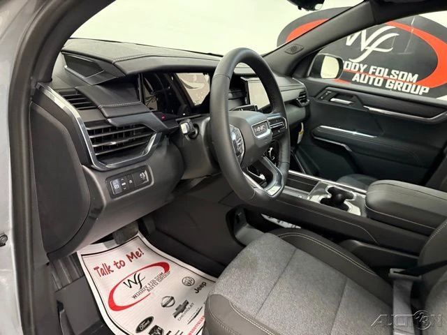 2026 GMC Acadia - Image 13 of 21