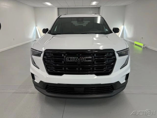 2026 GMC Acadia - Image 2 of 21