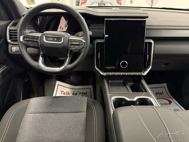 2026 GMC Acadia - Image 20 of 21