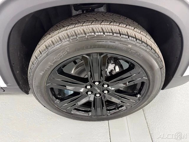 2026 GMC Acadia - Image 4 of 21