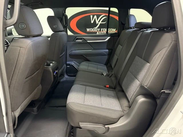2026 GMC Acadia - Image 16 of 21