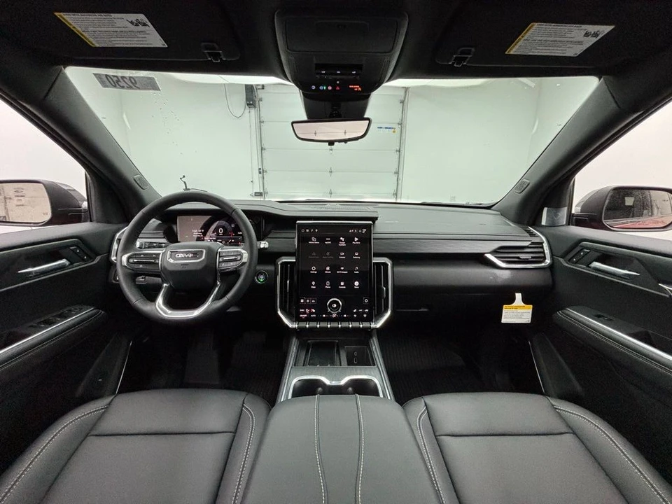 2026 GMC Acadia - Image 2 of 12