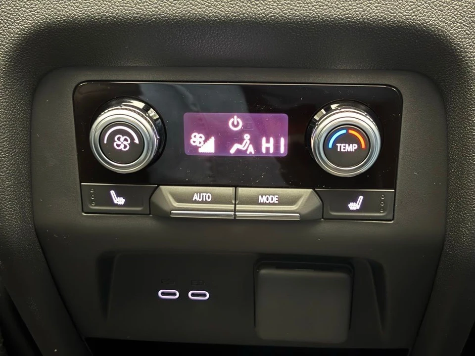 2026 GMC Acadia - Image 7 of 12