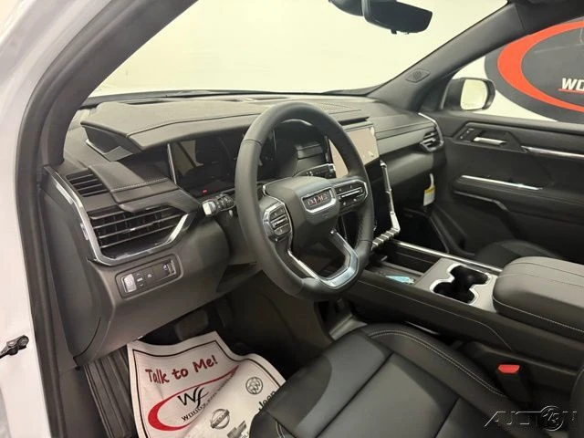 2026 GMC Acadia - Image 13 of 21