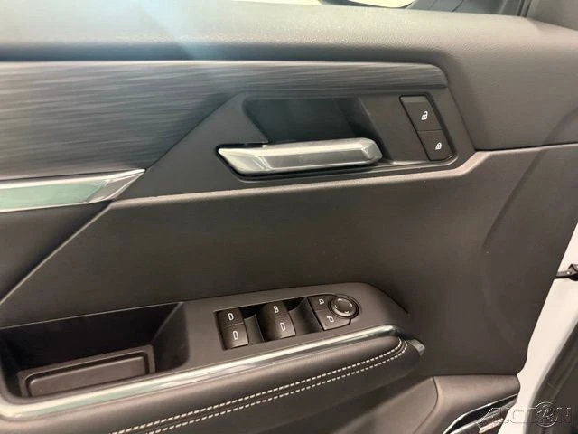 2026 GMC Acadia - Image 15 of 21