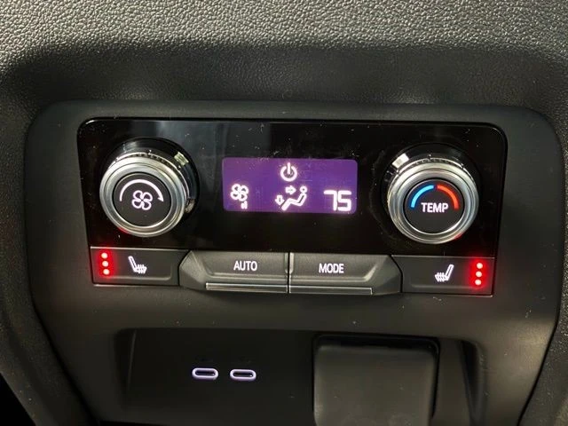 2026 GMC Acadia - Image 6 of 12
