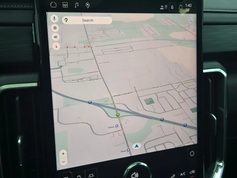 2026 GMC Acadia - Image 3 of 12