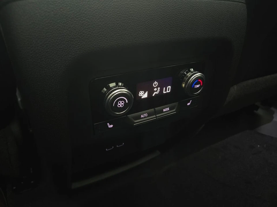 2026 GMC Acadia - Image 8 of 12