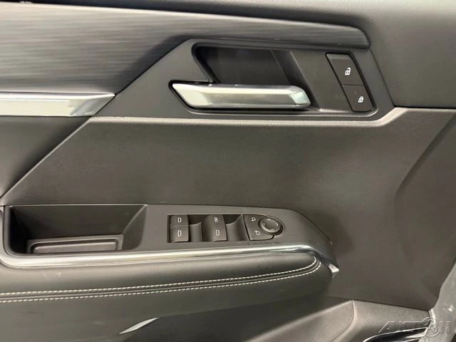 2026 GMC Acadia - Image 15 of 21