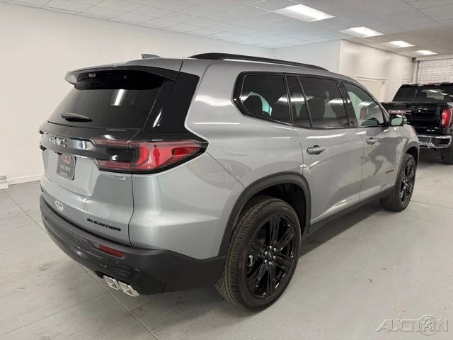 2026 GMC Acadia - Image 6 of 21