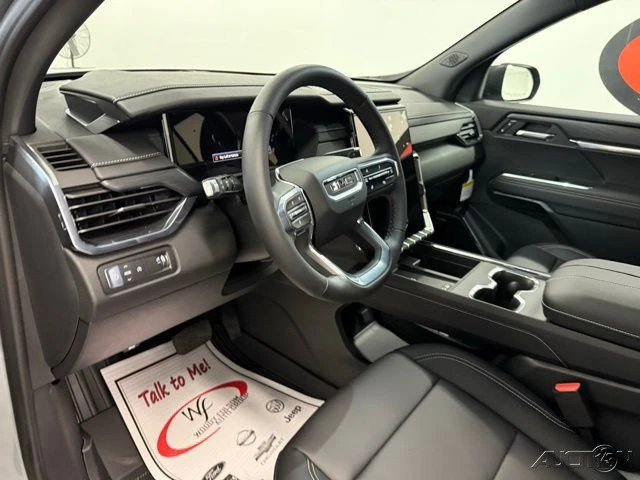 2026 GMC Acadia - Image 13 of 21