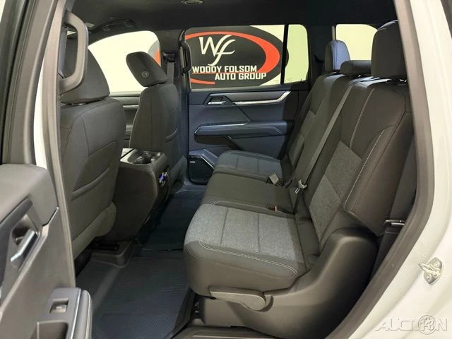 2026 GMC Acadia - Image 15 of 21
