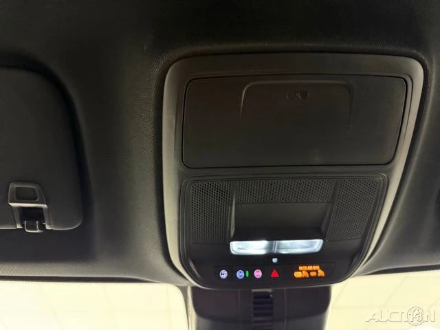 2026 GMC Acadia - Image 20 of 21