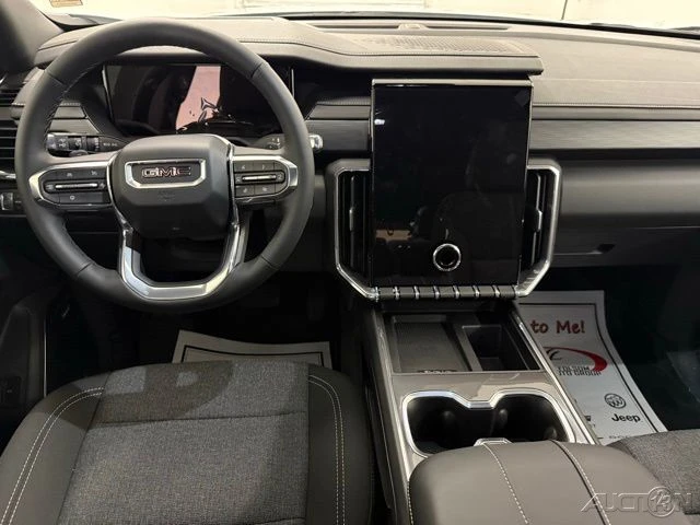 2026 GMC Acadia - Image 18 of 21
