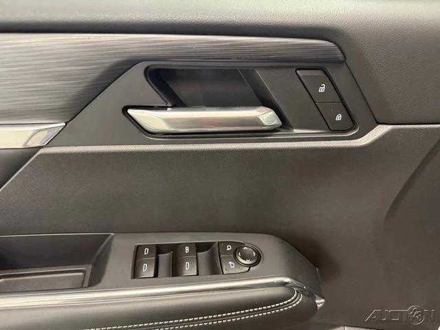 2026 GMC Acadia - Image 15 of 21